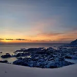 With Fantastic Seaview In Henningsvaer. Апартаменты Хеннингсвер