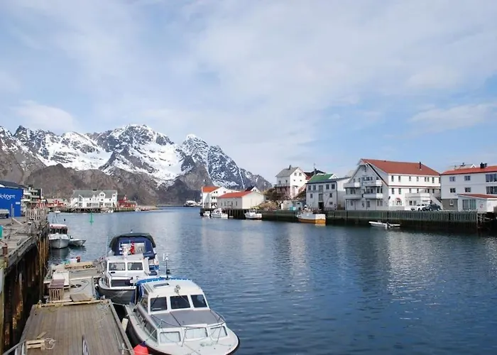 With Fantastic Seaview In Henningsvaer. Henningsvær