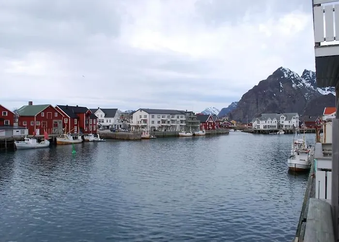 With Fantastic Seaview In Henningsvaer. Henningsvær