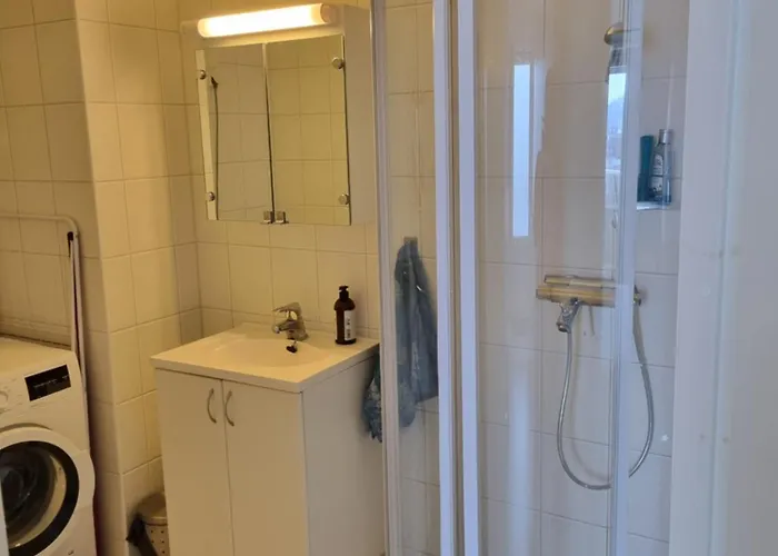 Apartment With Fantastic Seaview In Henningsvaer.