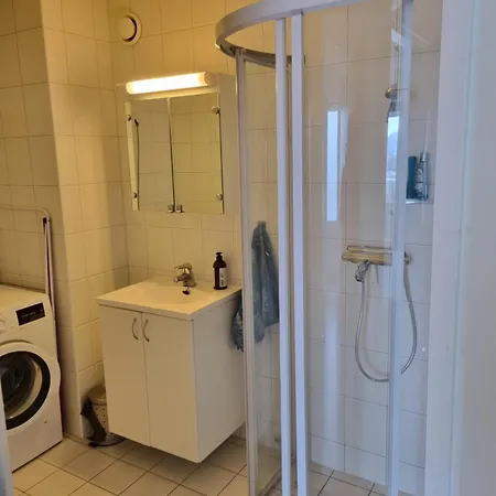 Apartment With Fantastic Seaview In Henningsvaer.